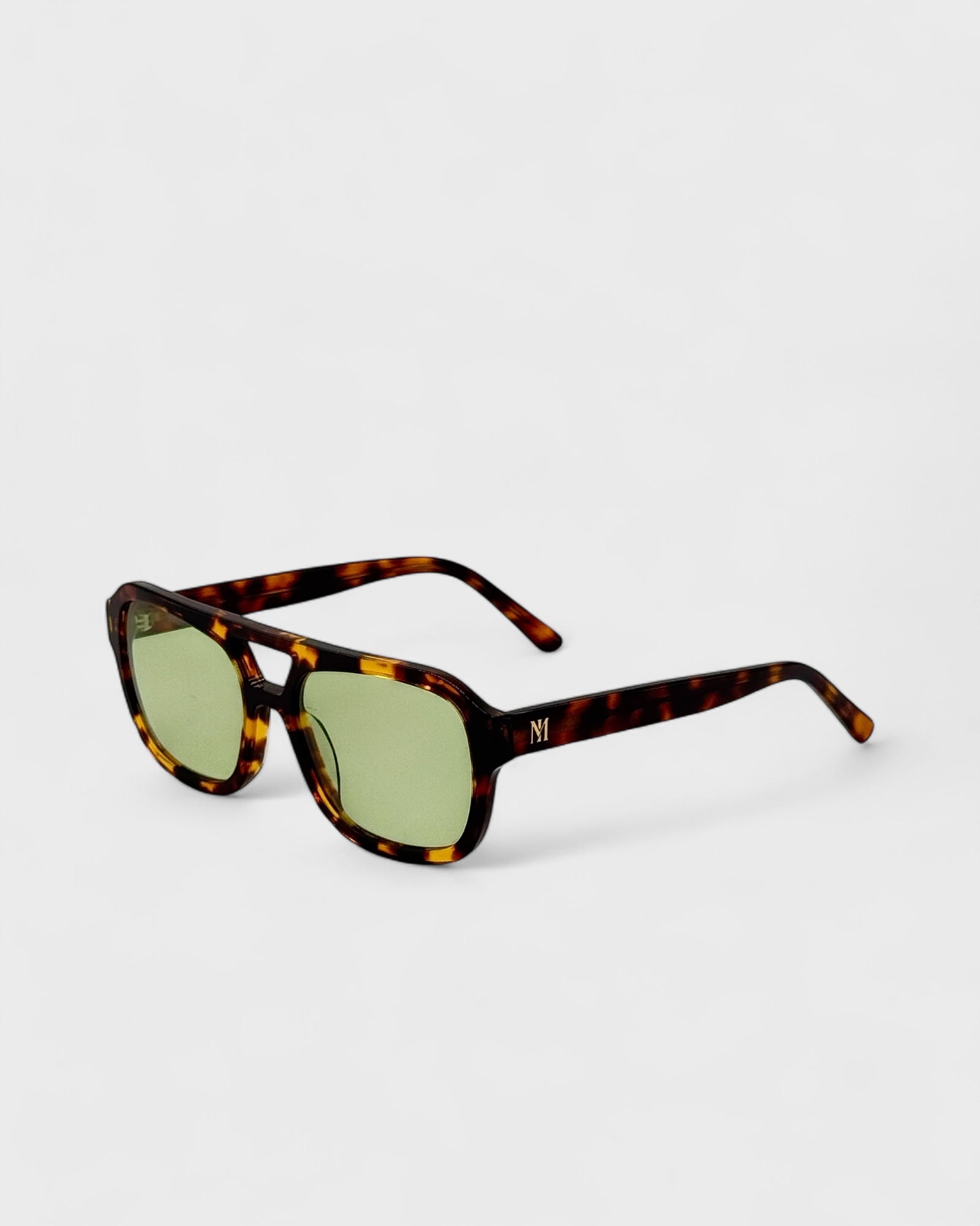 Co Pilot - Cognac Tortoise