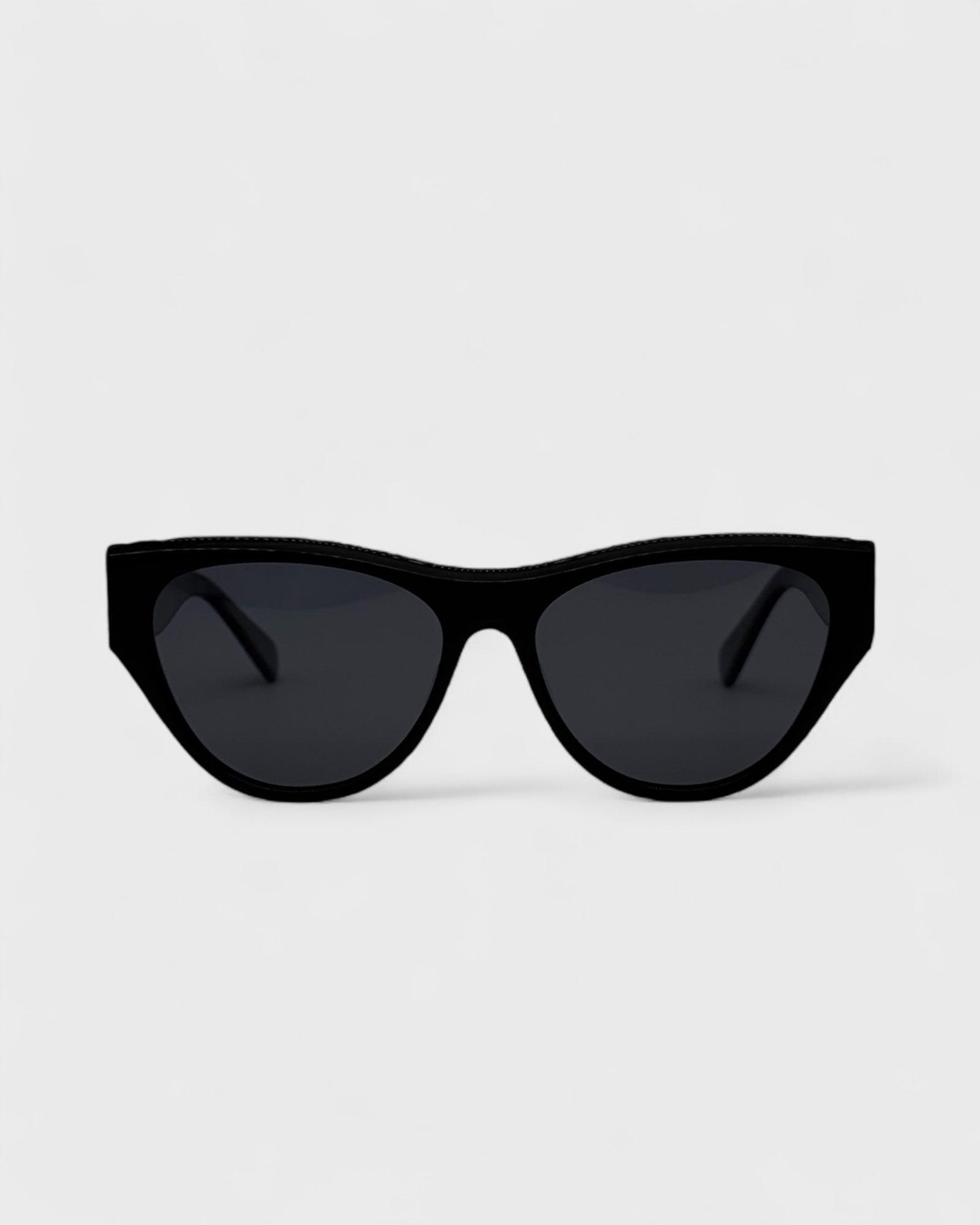 Capri - Black